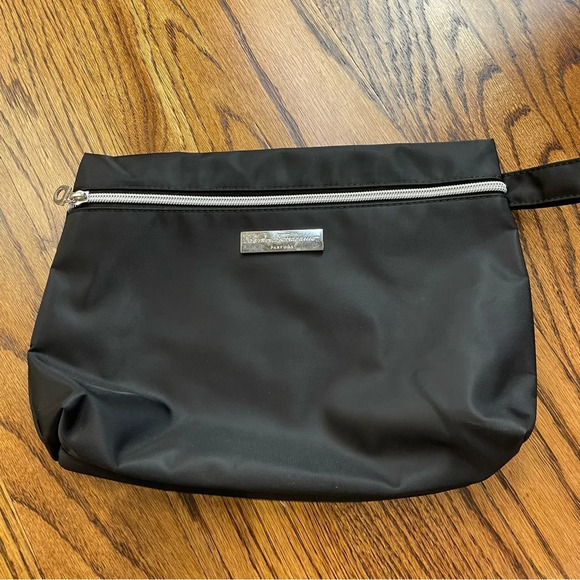 Salvatore Ferragamo makeup bag - Picture 1 of 3